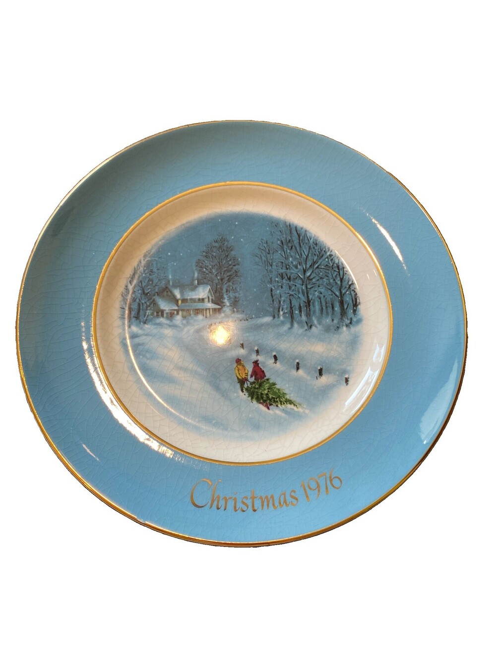Vintage 1976 Avon Bringing Home the Tree Third Edition Christmas Collector Plate